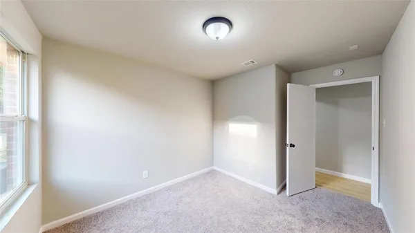 $269,900 | 614 Chapman Drive, Lancaster, TX 75146