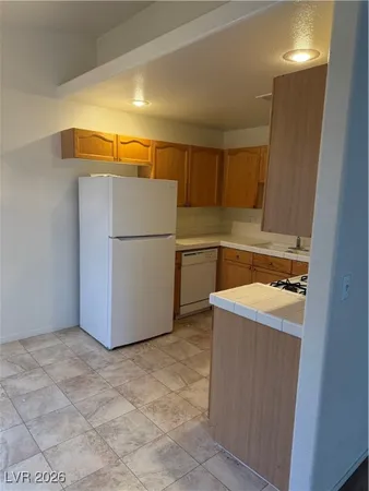 $1,600 | 400 Pine Haven Street, Unit 206, Las Vegas, NV 89144