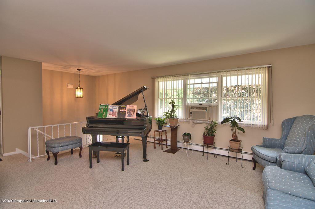 853 Scott Road Clarks Summit, PA 18411 - Photo 8 of 61 Gallery Image 8
