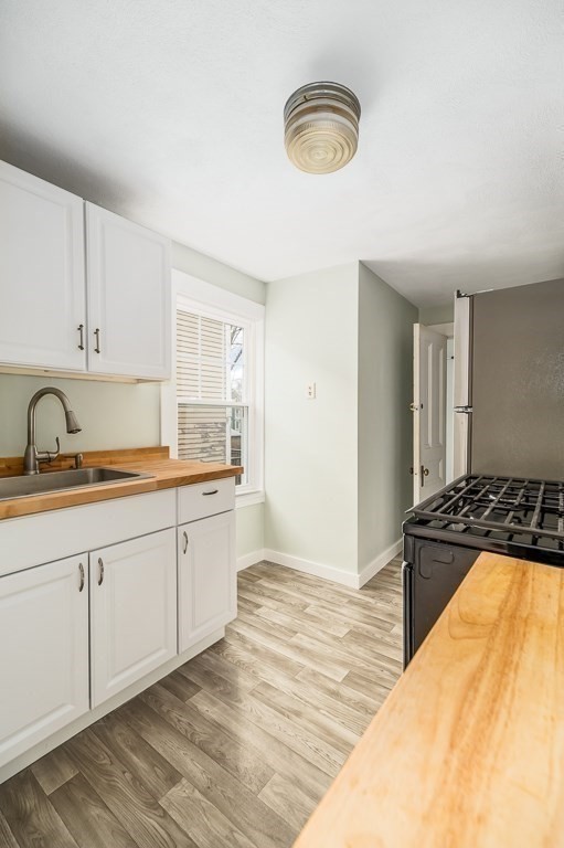 21 Thorndike Street, Unit 2 Beverly, MA 01915 - Photo 11 of 23