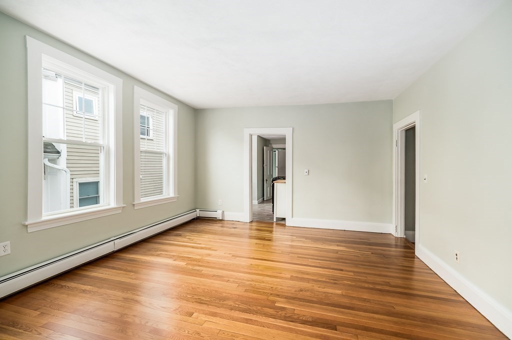 21 Thorndike Street, Unit 2 Beverly, MA 01915 - Photo 9 of 23