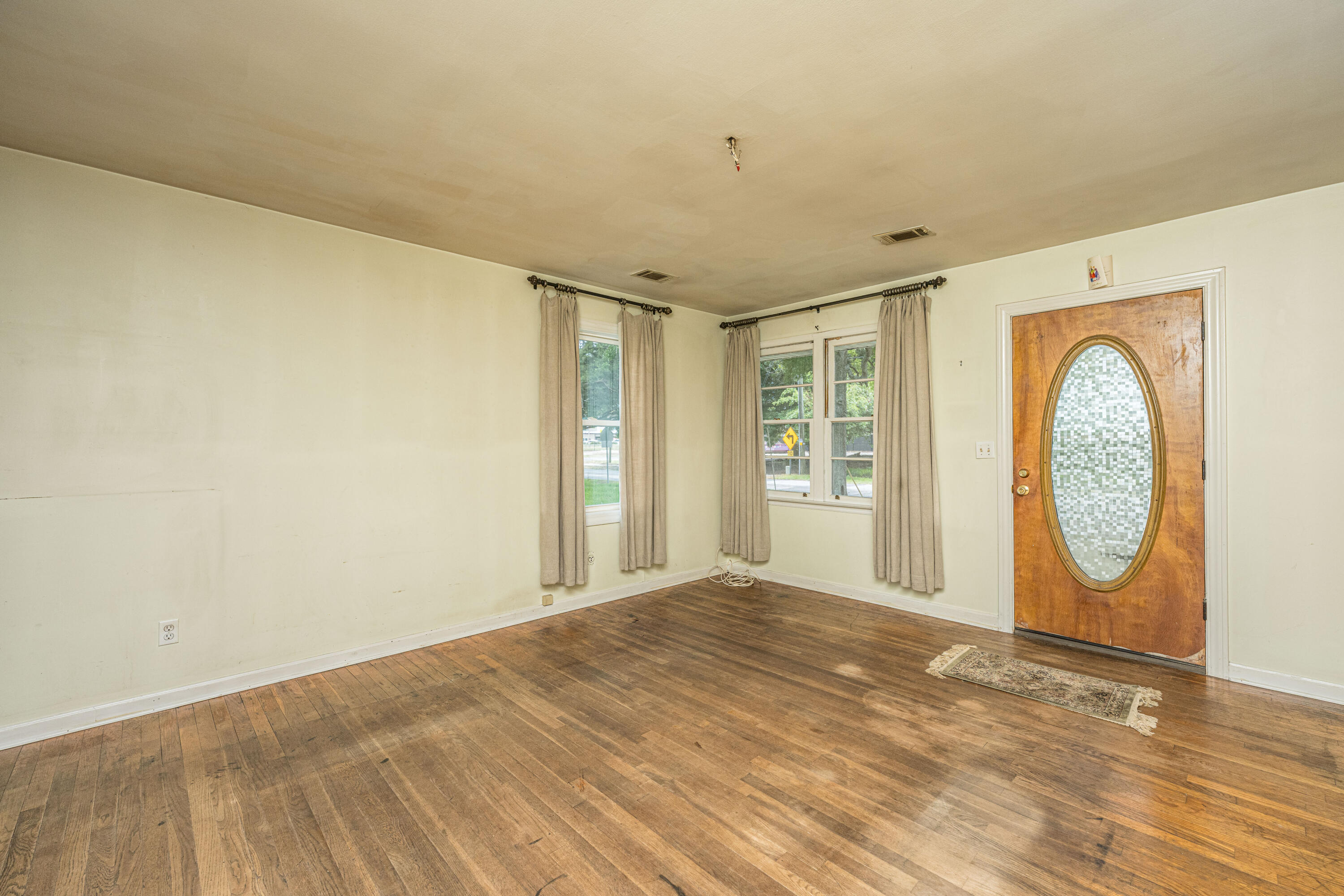 1182 Russell Drive Mount Pleasant, SC 29464 - Photo 7 of 57