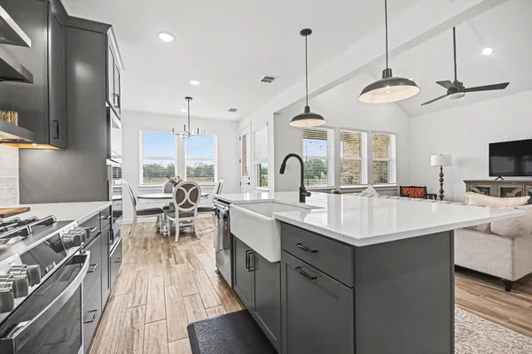 $334,900 | 15311 Laurel Oak Lane, Santa Fe, TX 77517