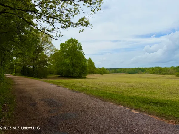 $121,500 | 4303 Southwest Jordan Drive, Smithdale, MS 39664
