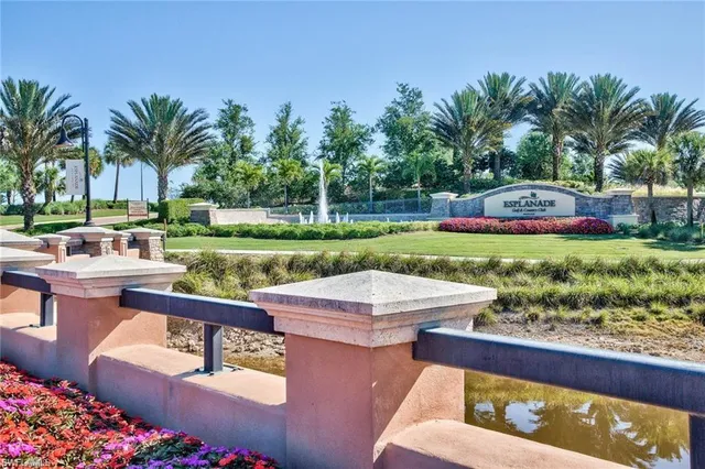 $3,500 | 9426 Benvenuto Court, Unit 203, Naples, FL 34119