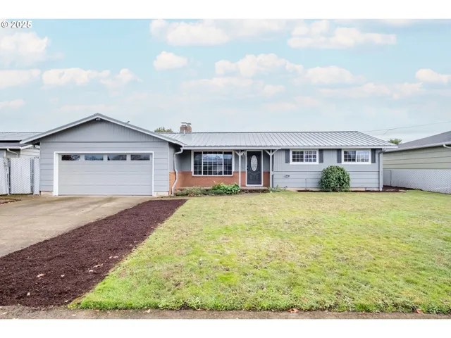 $439,000 | 562 Connecticut Avenue Southeast, Salem, OR 97317