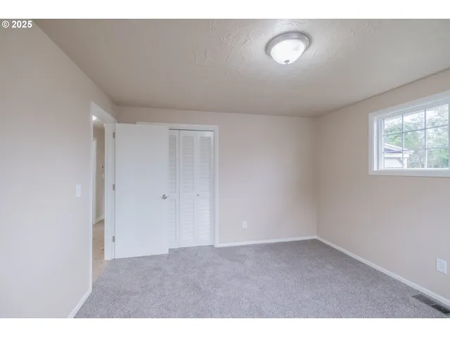 $439,000 | 562 Connecticut Avenue Southeast, Salem, OR 97317