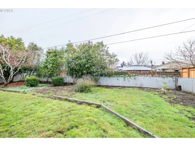 $439,000 | 562 Connecticut Avenue Southeast, Salem, OR 97317