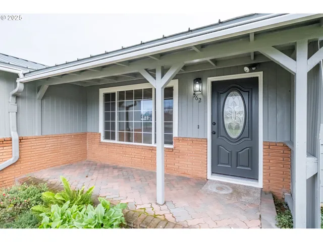 $439,000 | 562 Connecticut Avenue Southeast, Salem, OR 97317