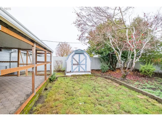 $439,000 | 562 Connecticut Avenue Southeast, Salem, OR 97317