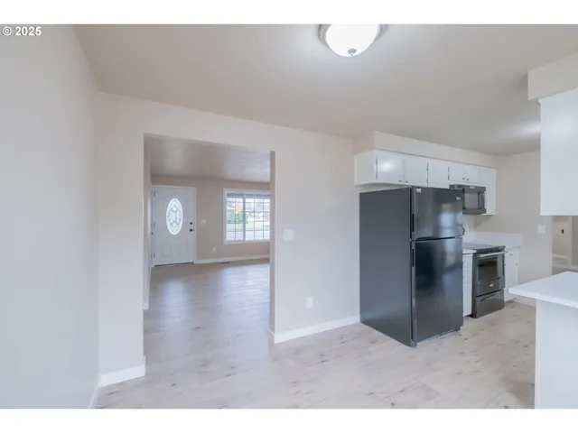 $439,000 | 562 Connecticut Avenue Southeast, Salem, OR 97317