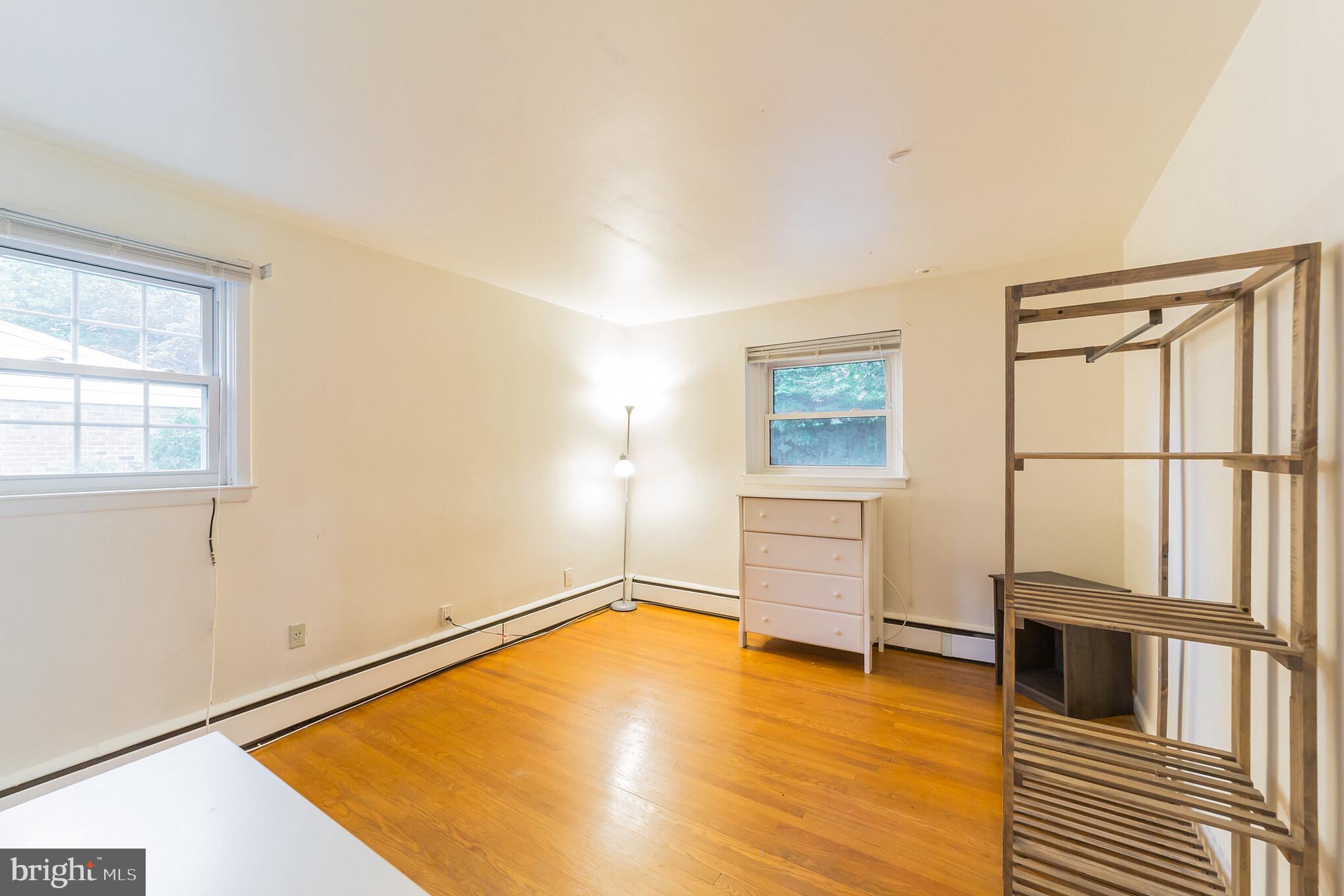 1825 Lawrence Road Havertown, PA 19083 - Photo 21 of 36
