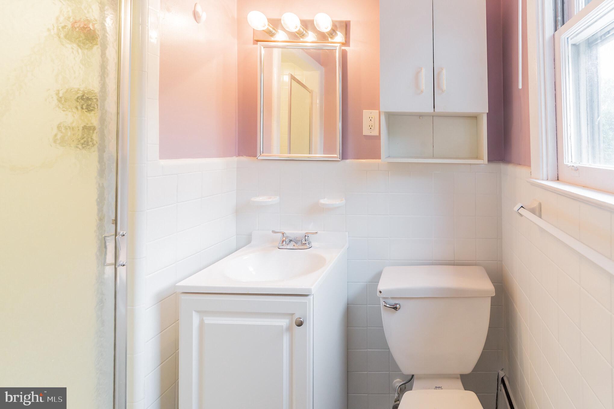 1825 Lawrence Road Havertown, PA 19083 - Photo 27 of 36