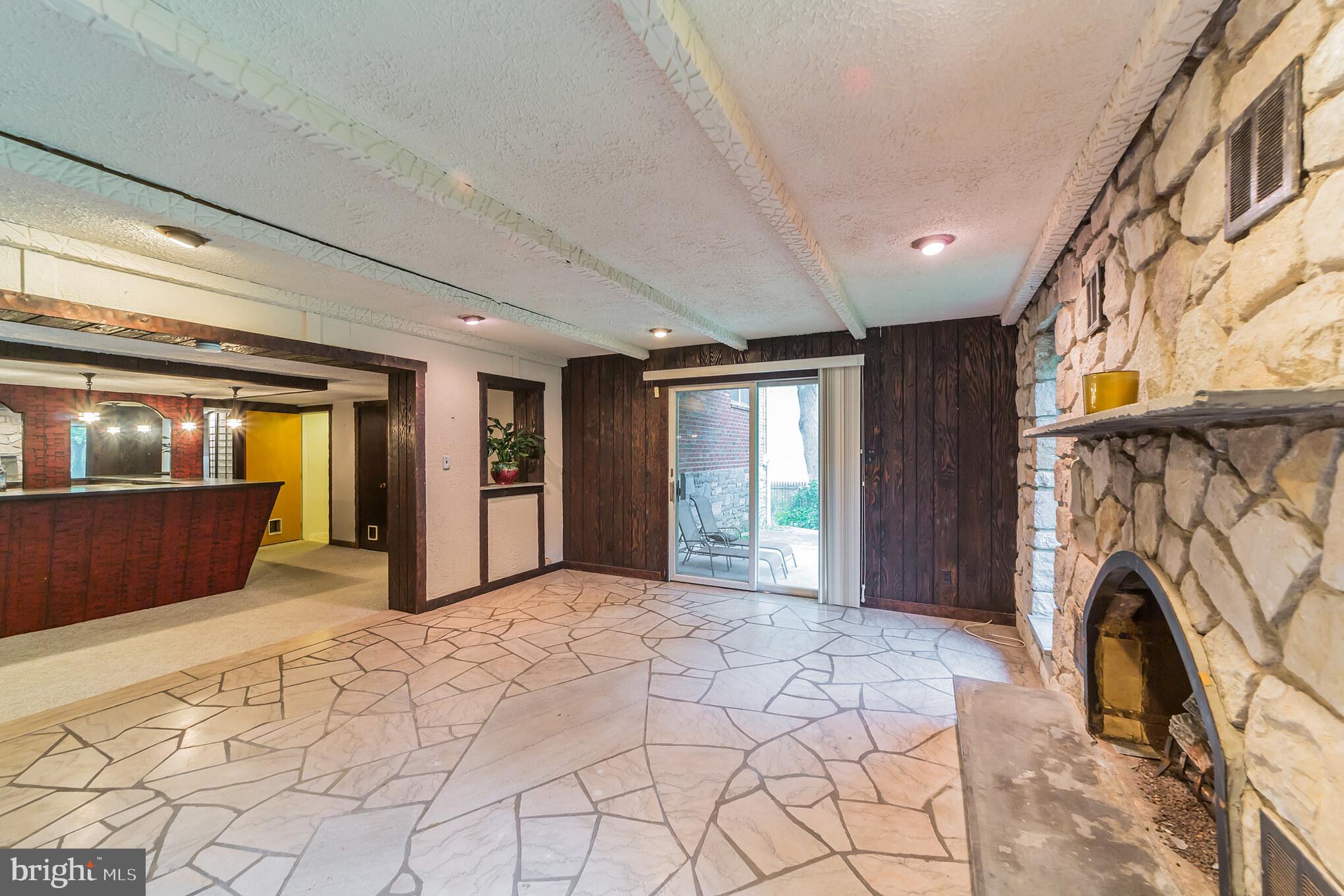 1825 Lawrence Road Havertown, PA 19083 - Photo 30 of 36