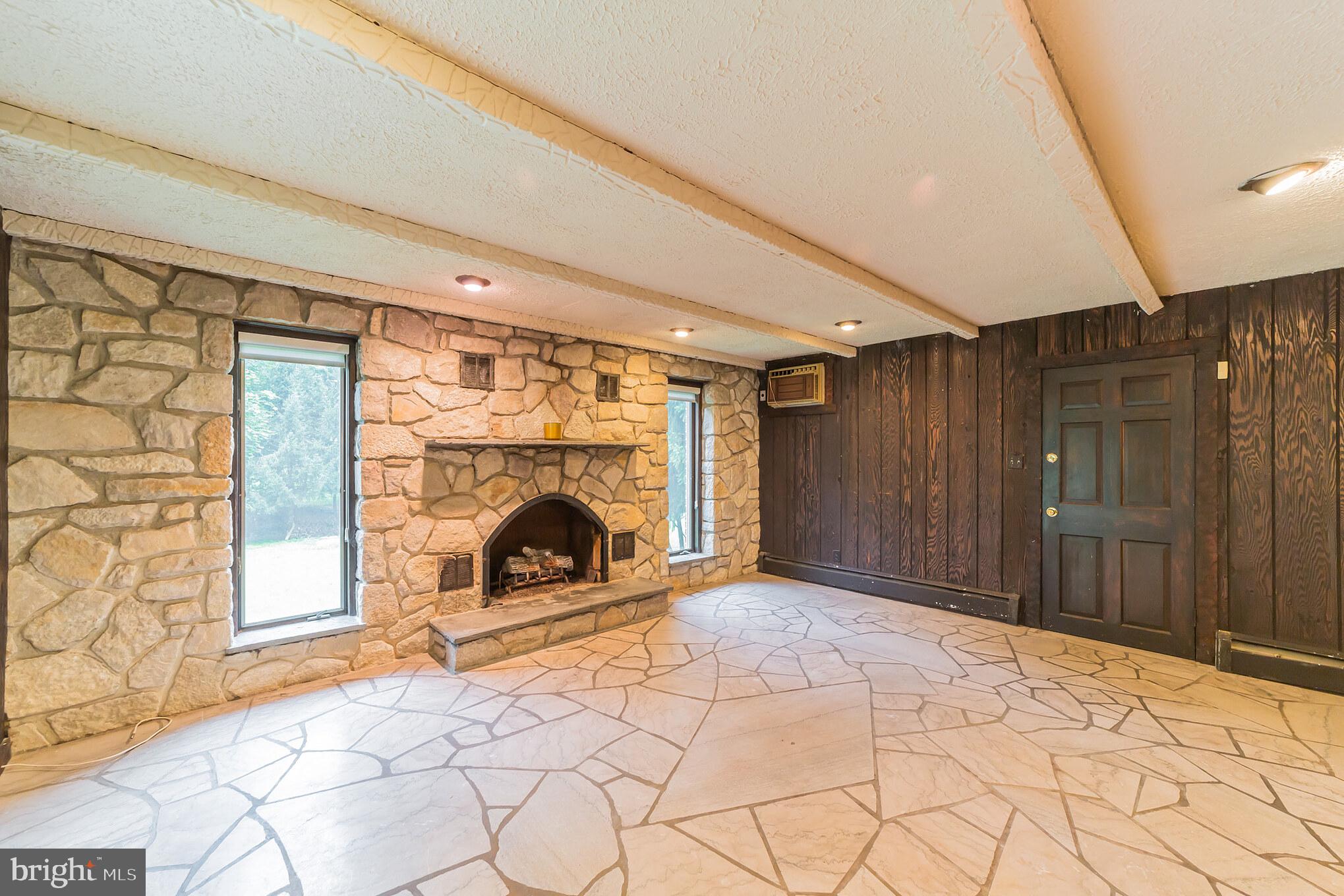 1825 Lawrence Road Havertown, PA 19083 - Photo 31 of 36