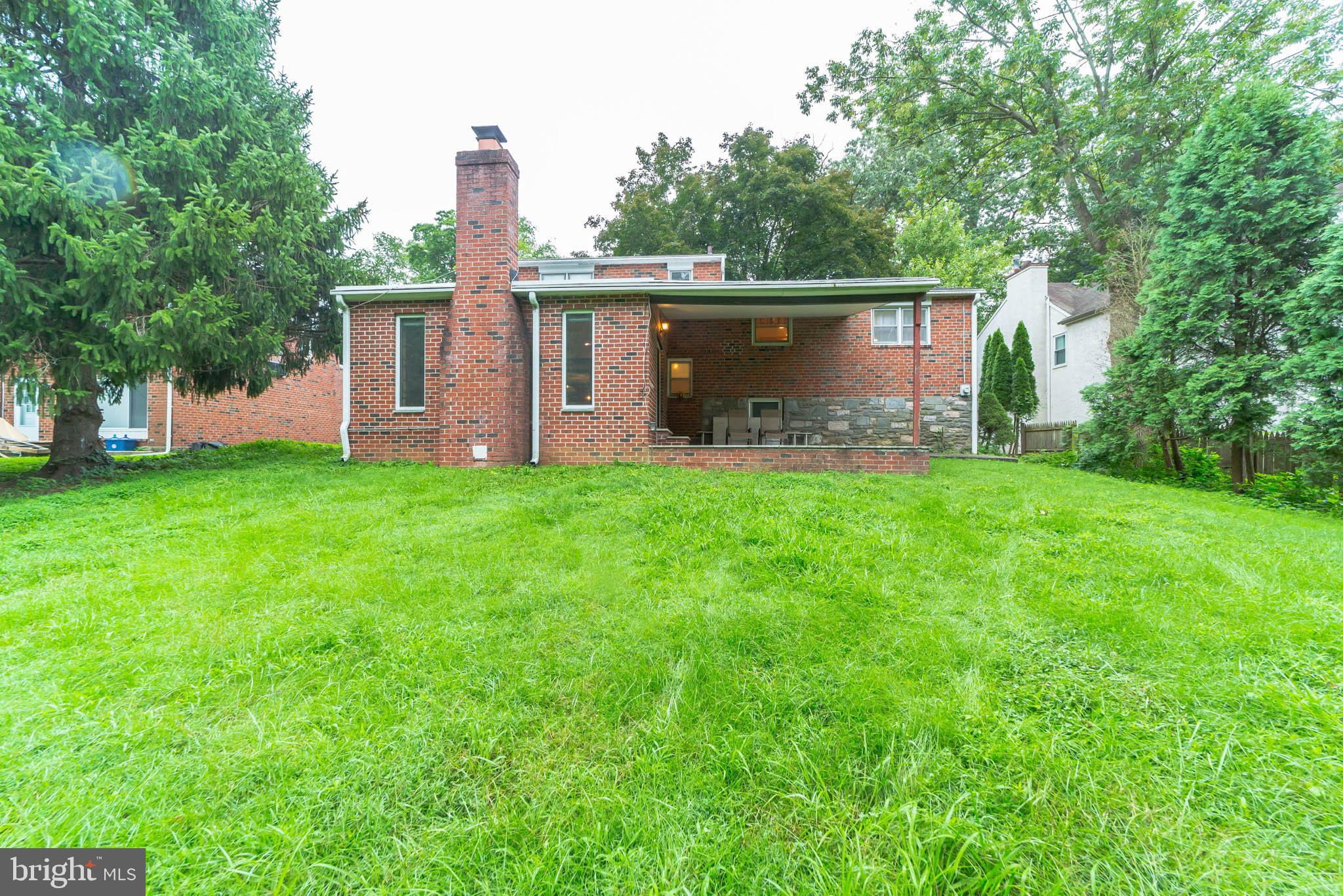 1825 Lawrence Road Havertown, PA 19083 - Photo 6 of 36
