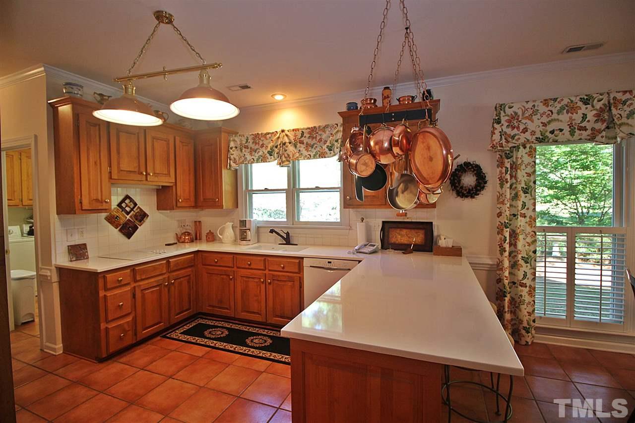 5417 Denberg Lane Raleigh, NC 27606 - Photo 8 of 24 Gallery Image 8