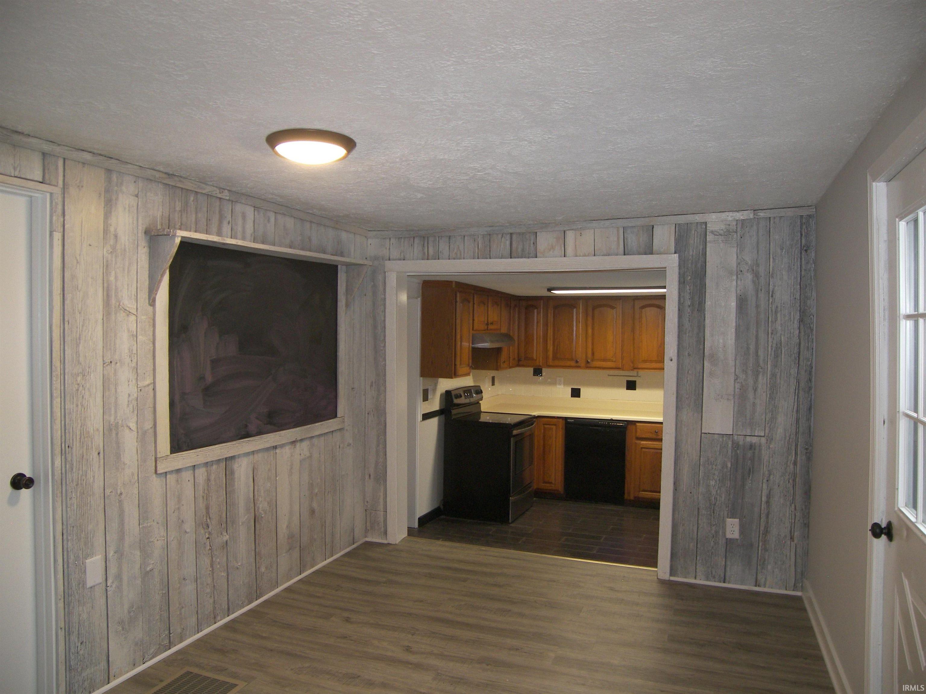 264 Sherman Street Wabash, IN 46992 - Photo 13 of 36