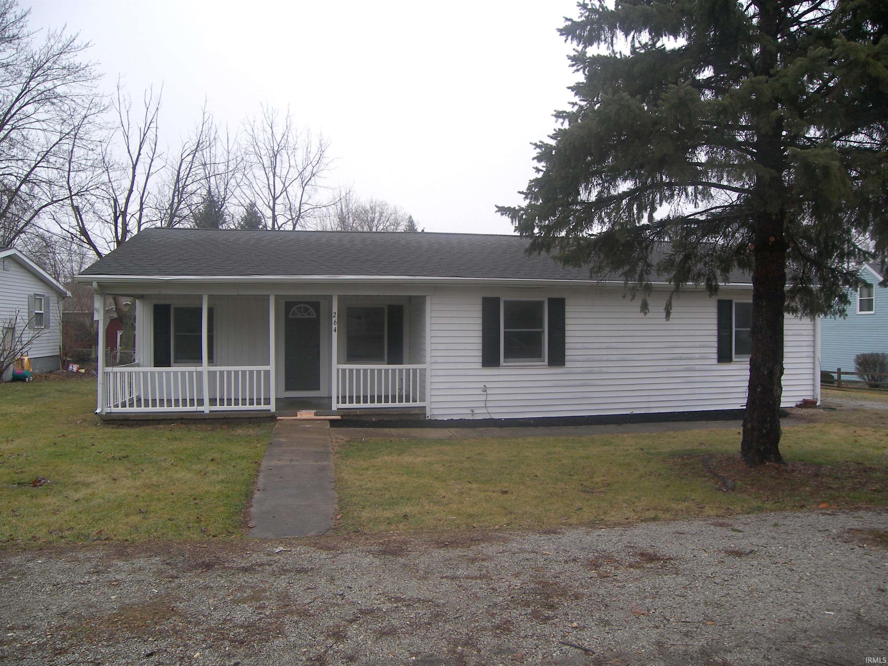 264 Sherman Street Wabash, IN 46992 - Photo 2 of 36