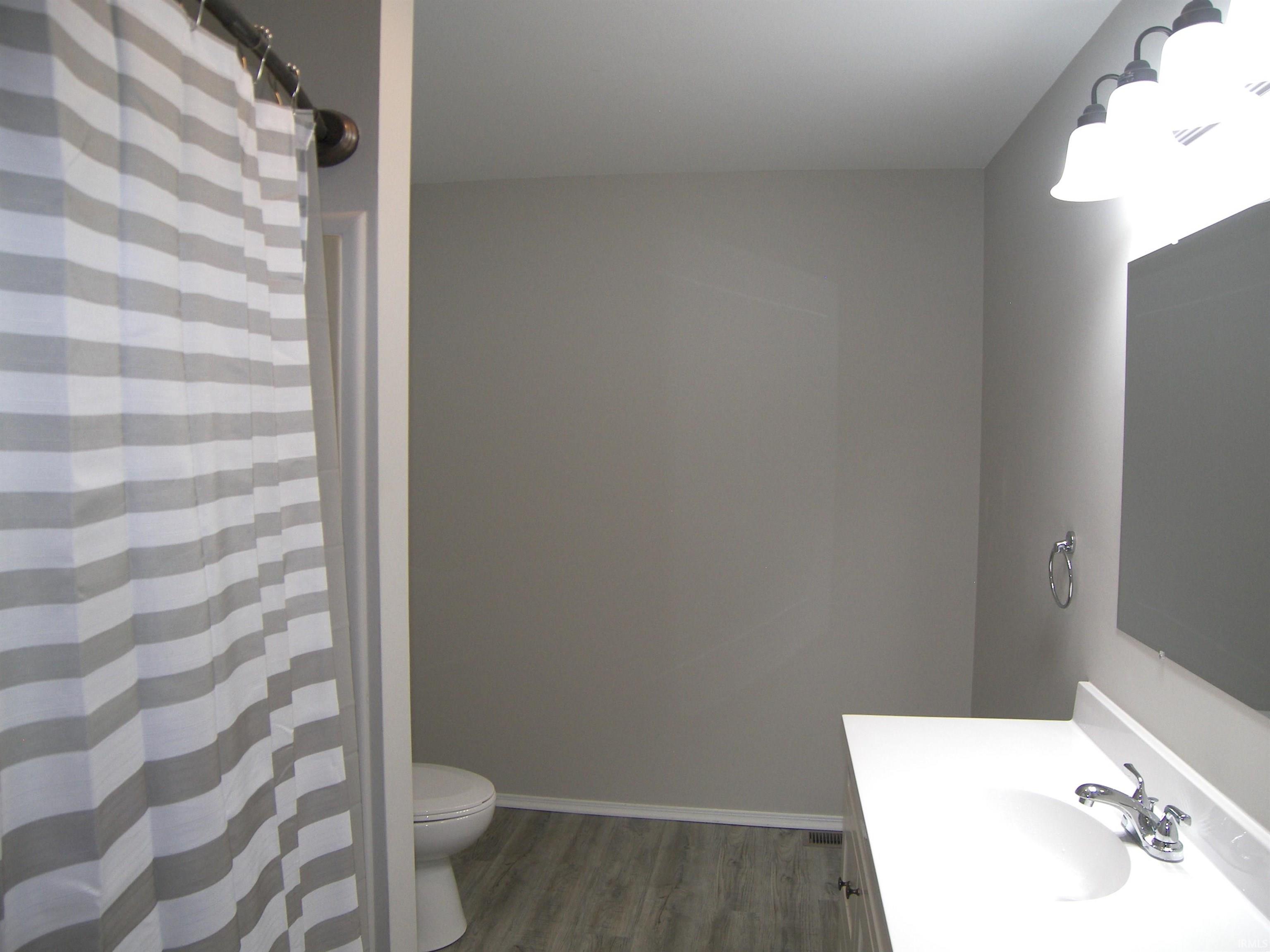 264 Sherman Street Wabash, IN 46992 - Photo 24 of 36