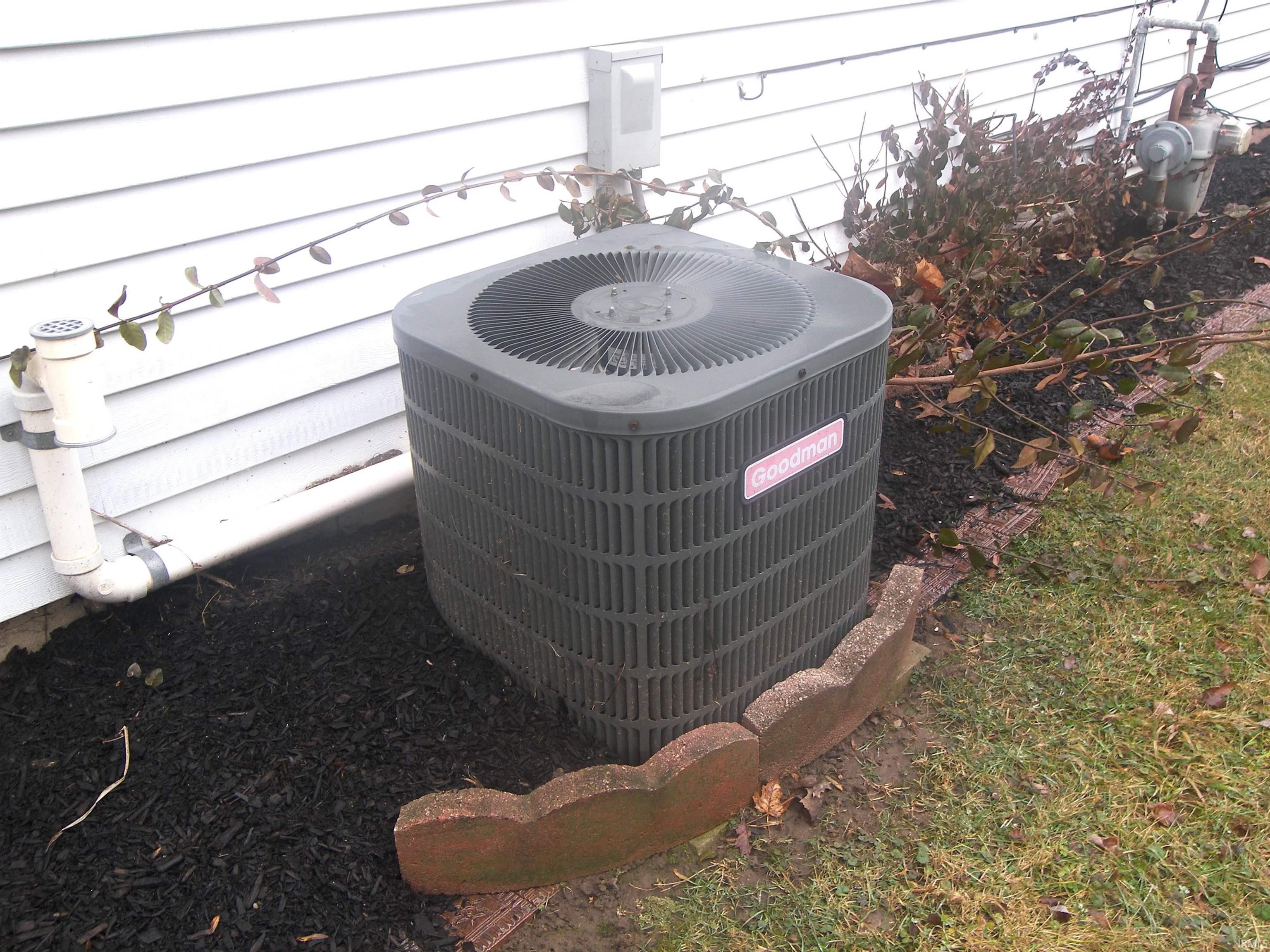 264 Sherman Street Wabash, IN 46992 - Photo 33 of 36