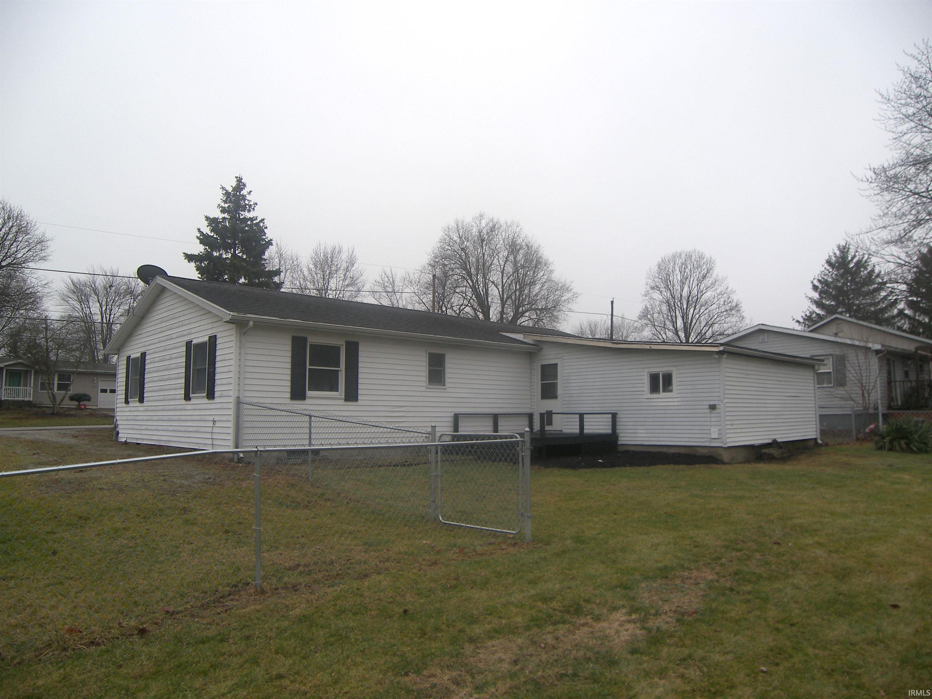 264 Sherman Street Wabash, IN 46992 - Photo 4 of 36