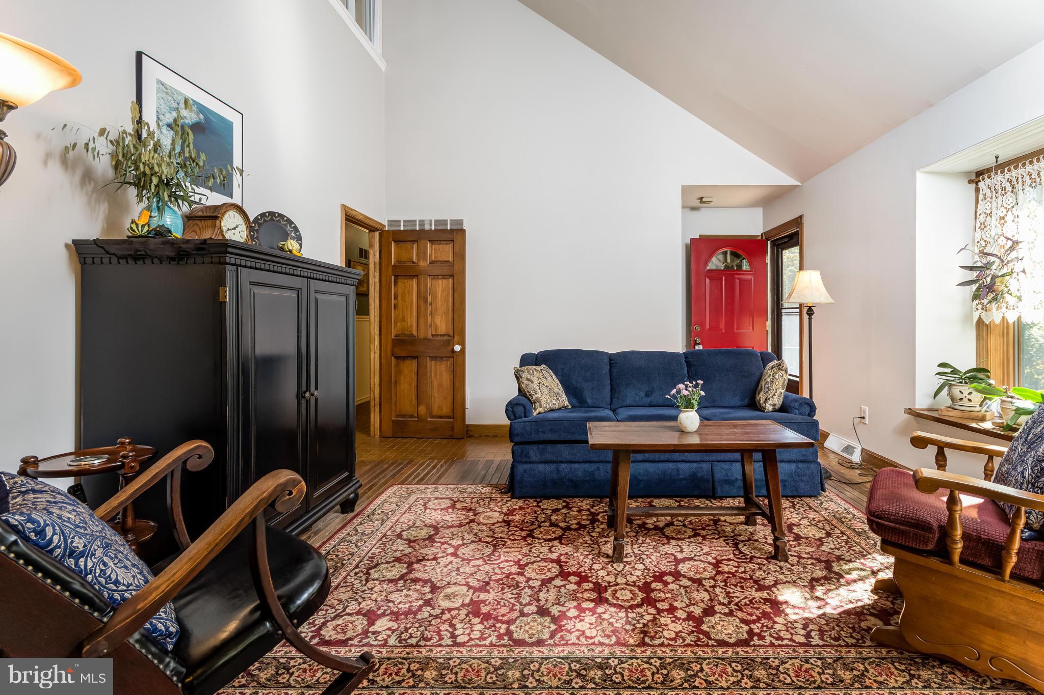 4023 Old Rocks Road Street, MD 21154 - Photo 6 of 30 Living Room