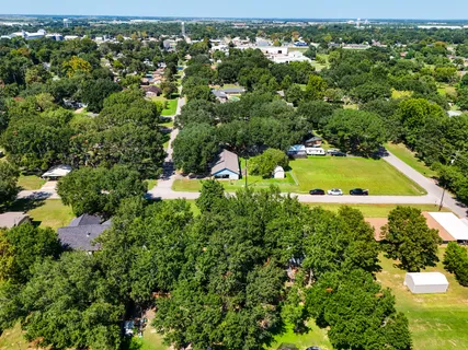 $370,000 | 2411 Orange Street, Waller, TX 77484