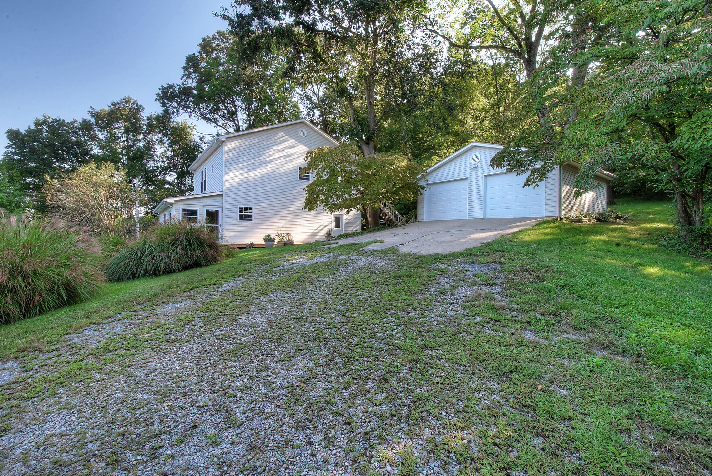 1211 Bailey Bridge Road Limestone, TN 37681 - Photo 4 of 64 4