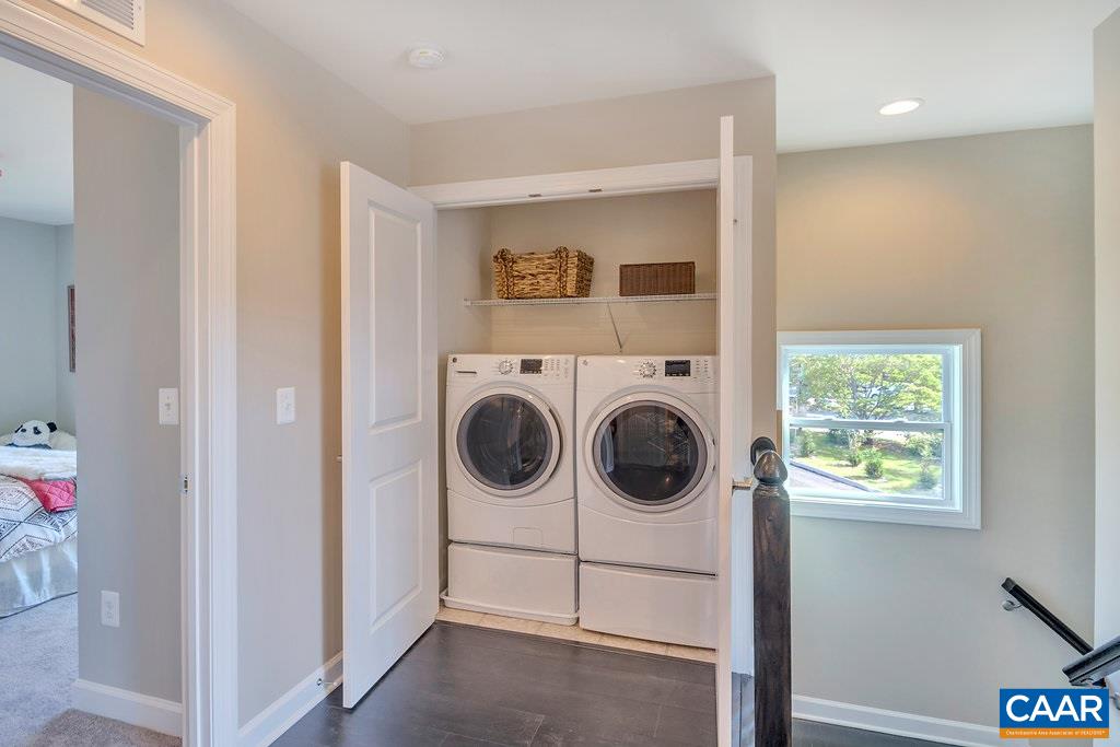 143 Junction Lane Charlottesville, VA 22902 - Photo 18 of 26 a utility room with dryer and washer