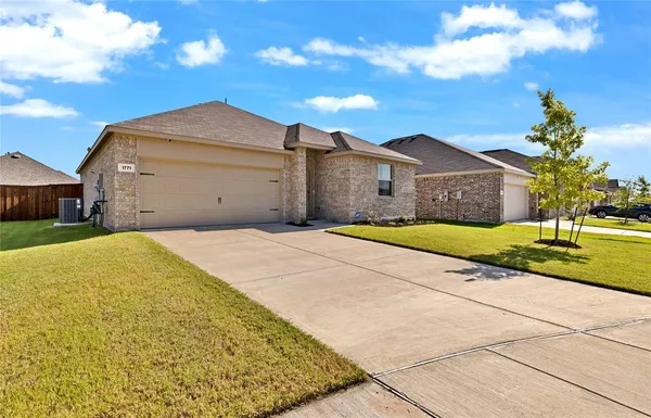 $2,100 | 1771 Gleasondale Place, Forney, TX 75126