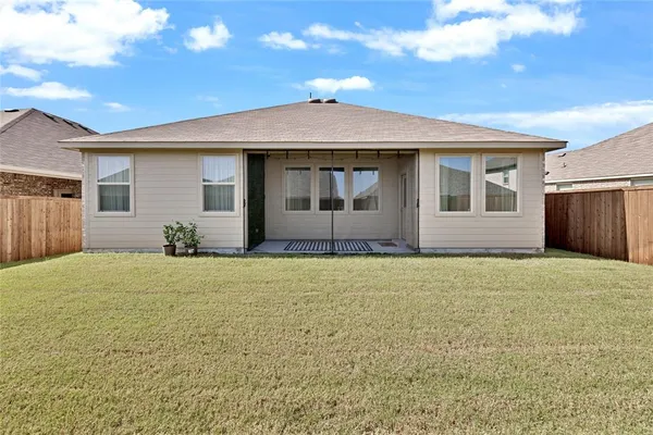 $2,100 | 1771 Gleasondale Place, Forney, TX 75126