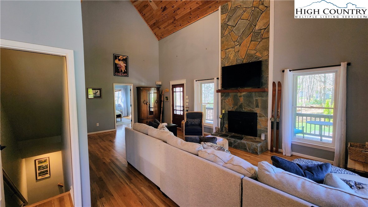 683 Joe Hartley Road Linville, NC 28657 - Photo 13 of 50