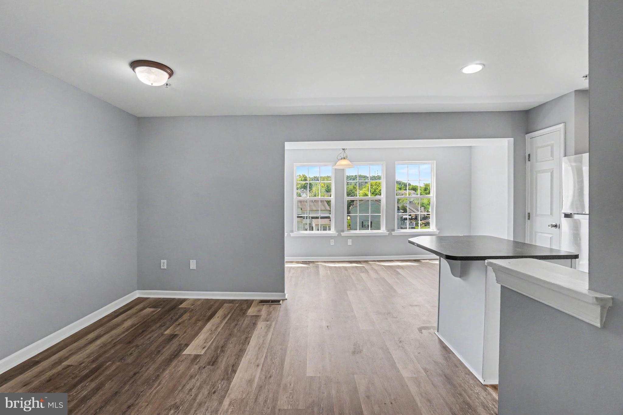 2103 Orchard View Road Reading, PA 19606 - Photo 5 of 29