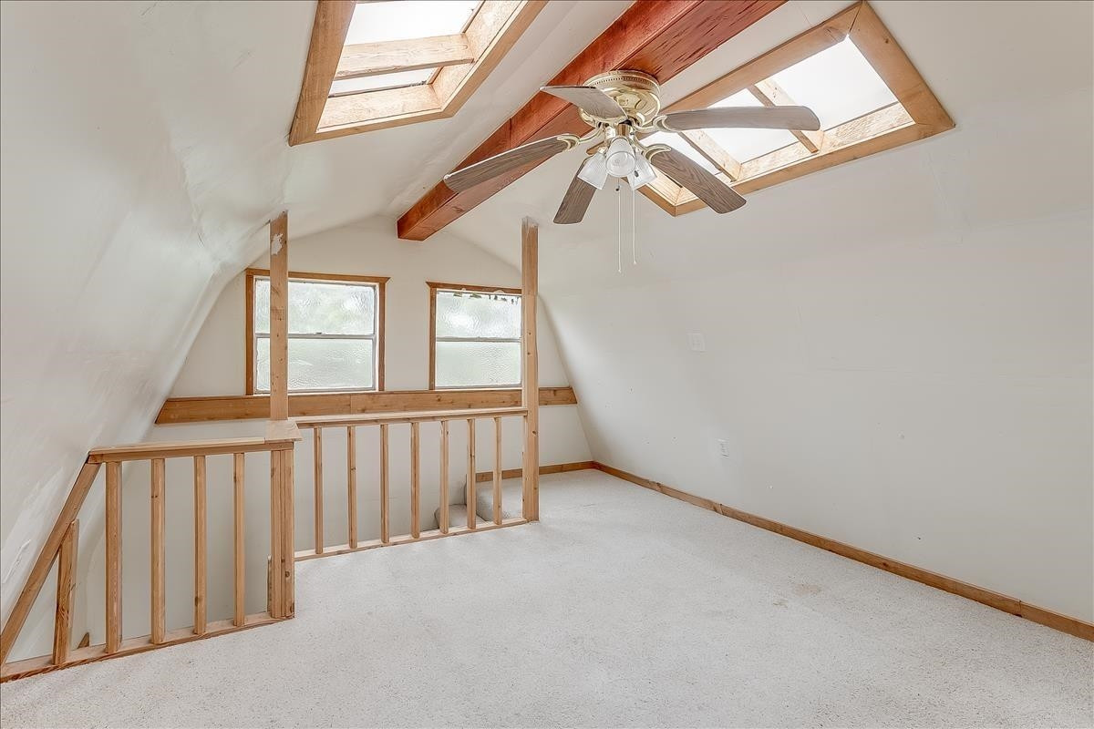 5307 69th Street Lubbock, TX 79424 - Photo 20 of 22 an empty room with windows