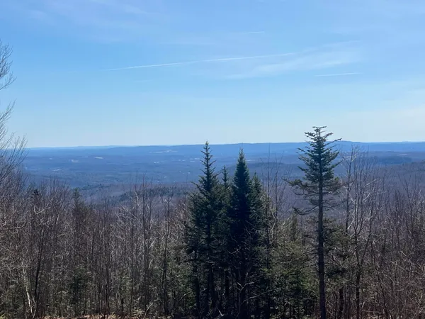 $138,900 | 14 Moose Alley, Rangeley, ME 04970