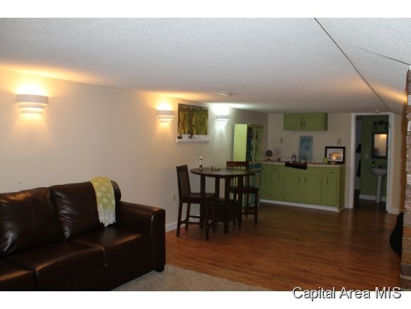 1828 South State Street Springfield, IL 62704 - Photo 24 of 24