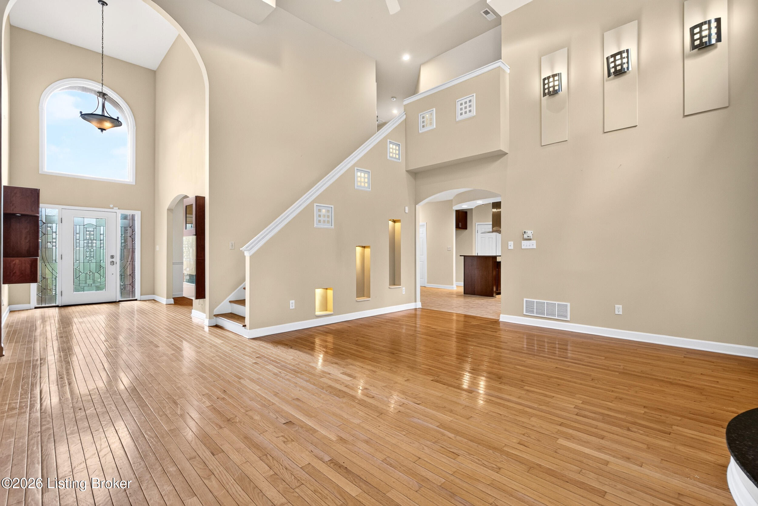 12608 Razor Court Louisville, KY 40299 - Photo 6 of 87 12608 Razor Ct-28