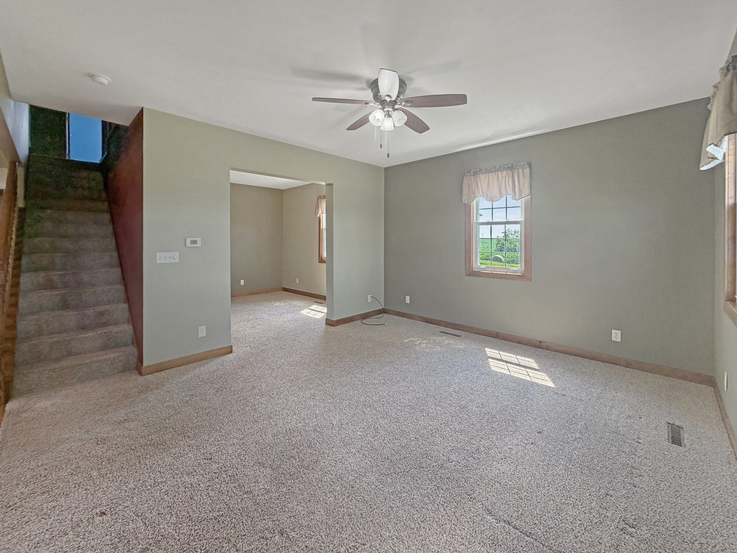312 East Buckeye Road Dakota, IL 61018 - Photo 17 of 41