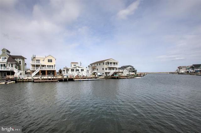 359 Kingfisher Road Tuckerton, NJ 08087 - Photo 3 of 36