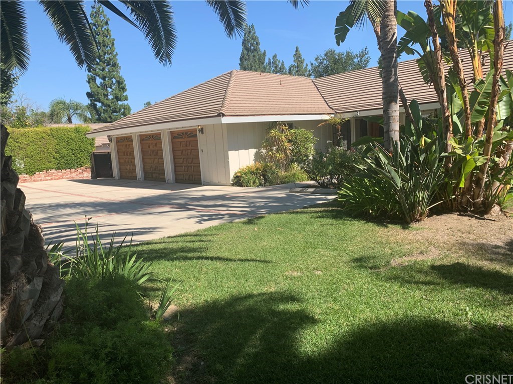 19446 Mayall Street Northridge, CA 91324 - Photo 2 of 32