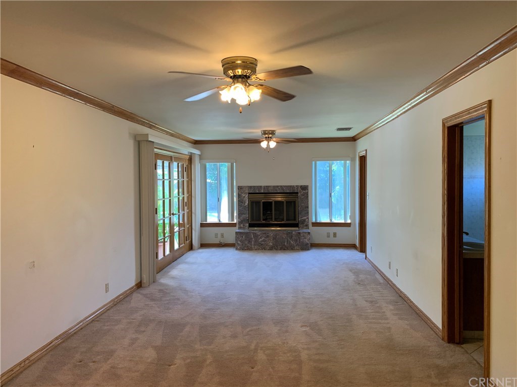 19446 Mayall Street Northridge, CA 91324 - Photo 13 of 32