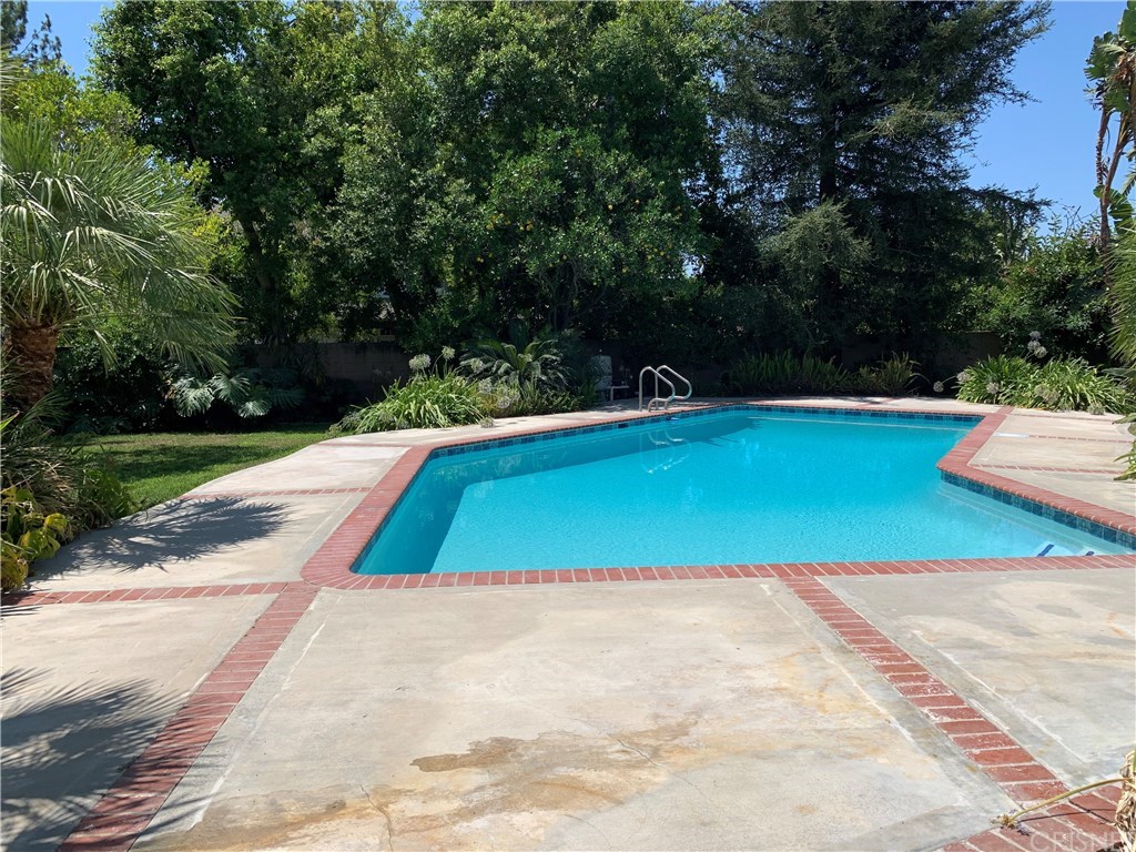 19446 Mayall Street Northridge, CA 91324 - Photo 23 of 32