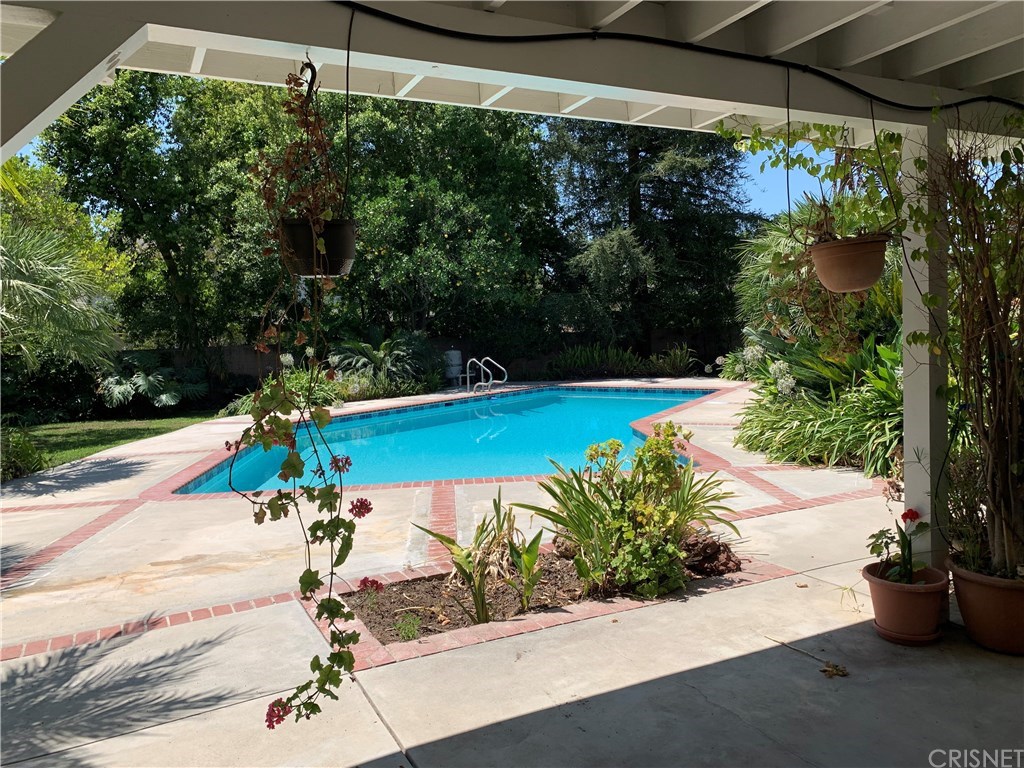 19446 Mayall Street Northridge, CA 91324 - Photo 25 of 32