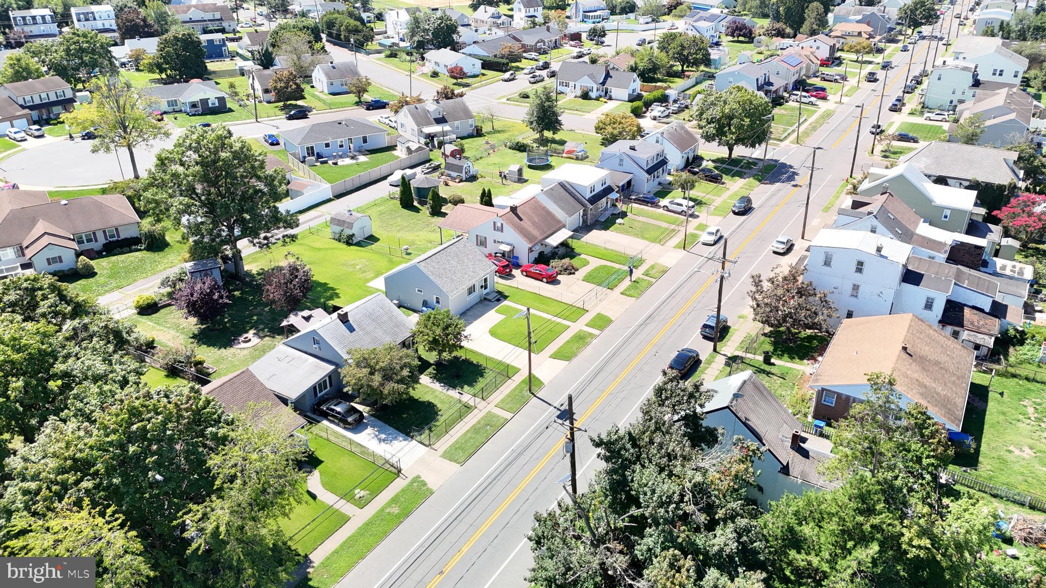 808 Bordentown Road Burlington, NJ 08016 - Photo 22 of 25 Home & Neighborhood