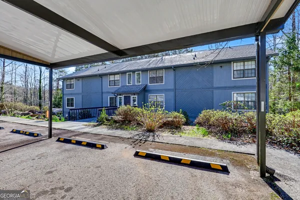 $199,000 | 230 Stornoway Drive, Unit 4, Clayton, GA 30525