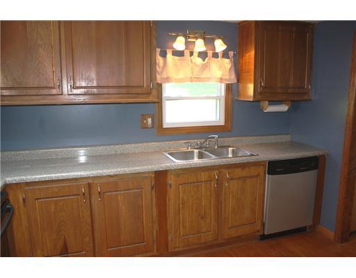 293 Rainey Road Eighty Four, PA 15330 - Photo 6 of 18 Kitchen.