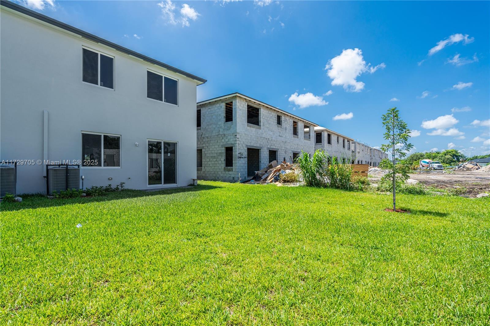 22480 Southwest 124th Court, Unit B Miami, FL 33177 - Photo 12 of 43