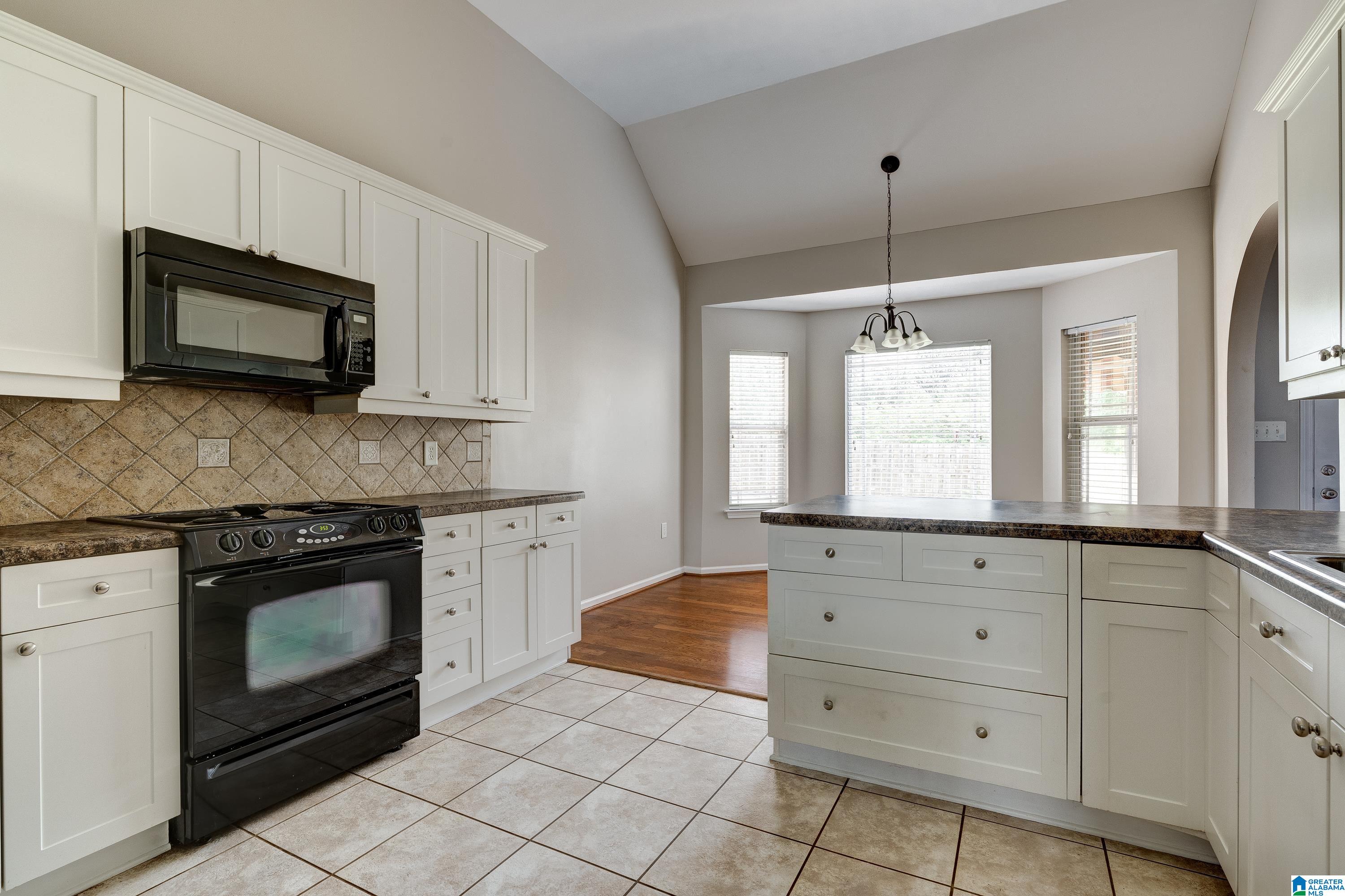 4321 Segars Cove Bessemer, AL 35022 - Photo 15 of 34