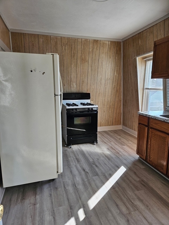 123 Smith Street, Unit 3 Fall River, MA 02721 - Photo 2 of 14